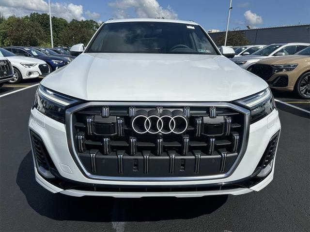 new 2025 Audi Q7 car, priced at $75,700