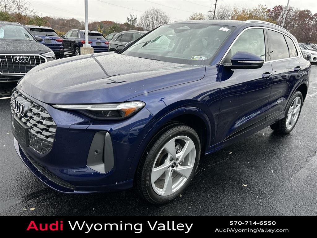 new 2025 Audi Q5 car, priced at $61,430