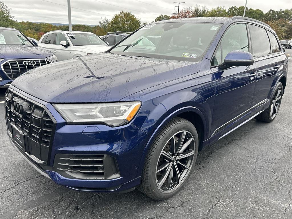 used 2022 Audi Q7 car, priced at $42,979