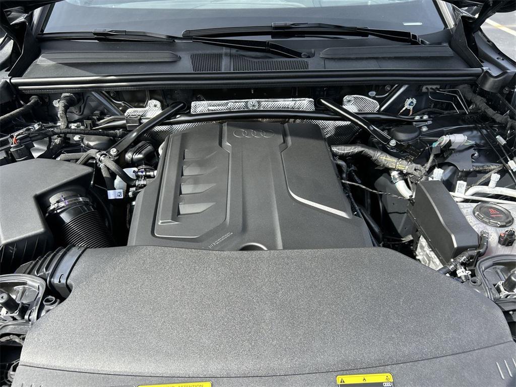 new 2025 Audi Q5 car, priced at $62,080