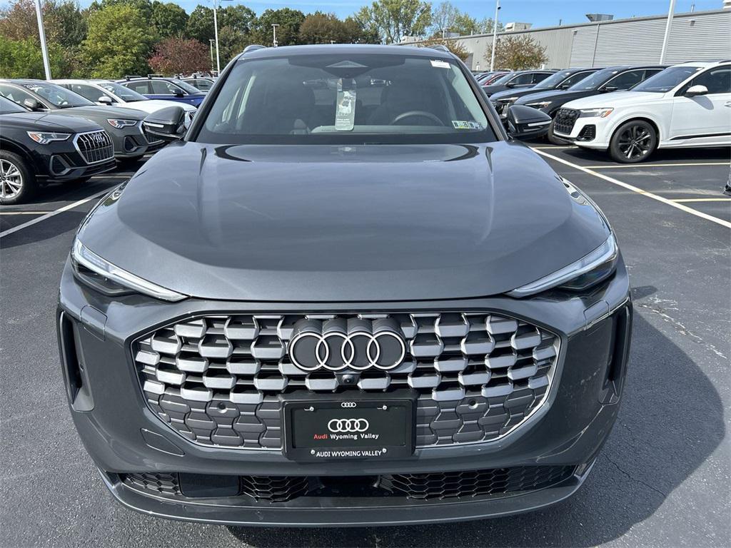 new 2025 Audi Q5 car, priced at $62,080