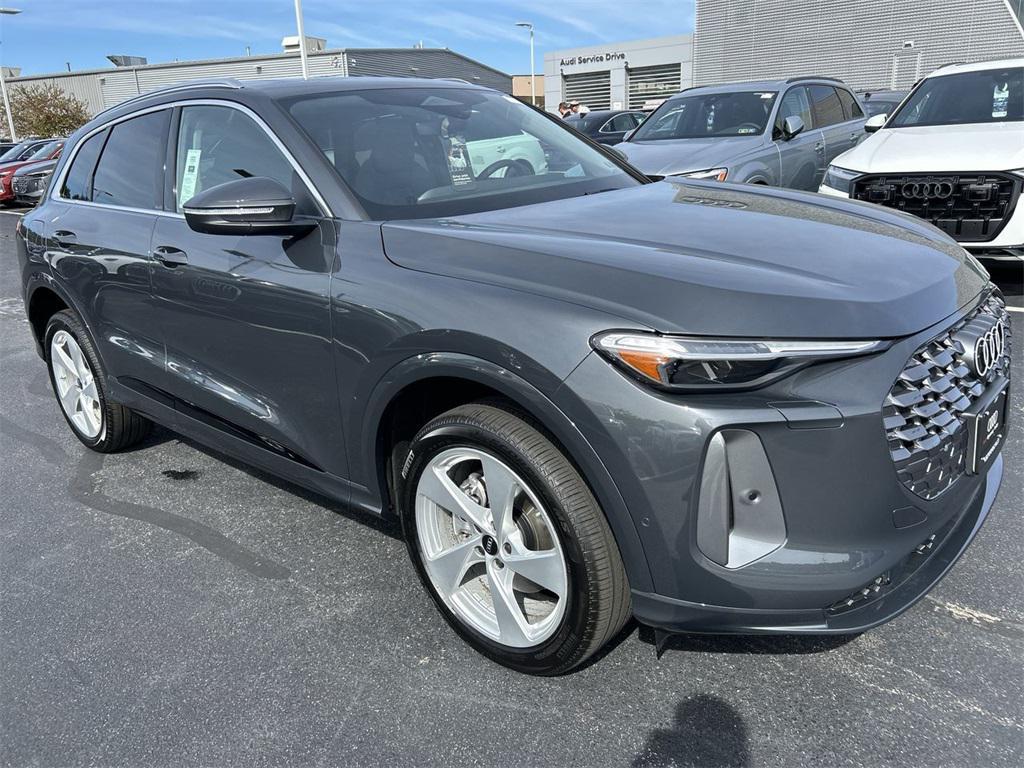 new 2025 Audi Q5 car, priced at $62,080