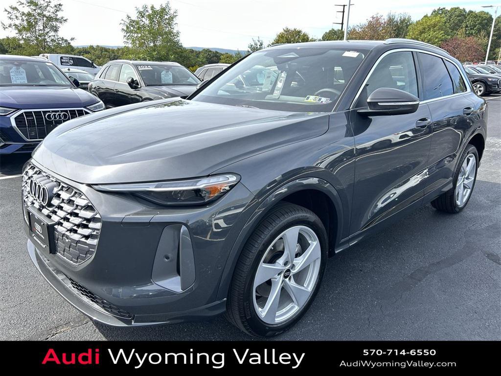 new 2025 Audi Q5 car, priced at $62,080