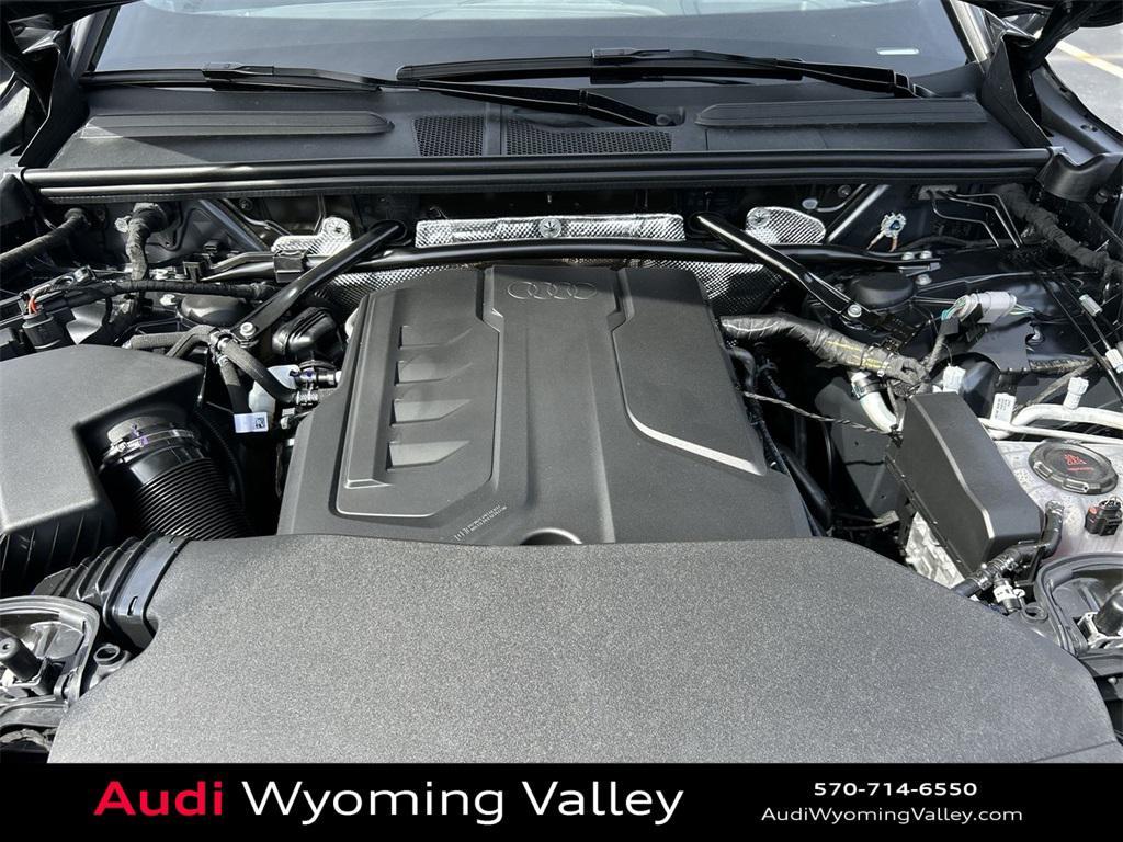 new 2025 Audi Q5 car, priced at $62,080