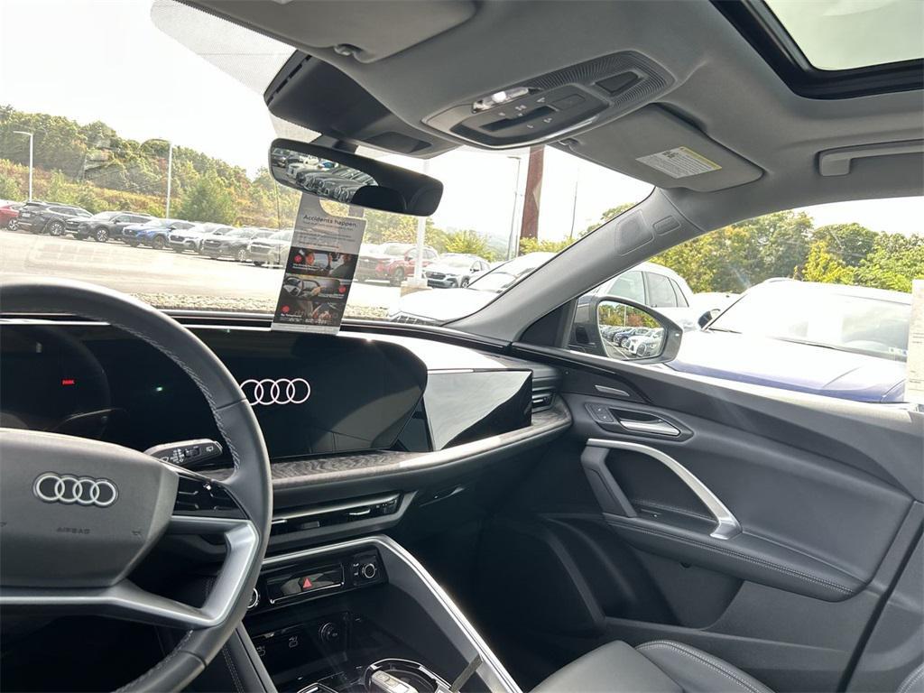 new 2025 Audi Q5 car, priced at $62,080