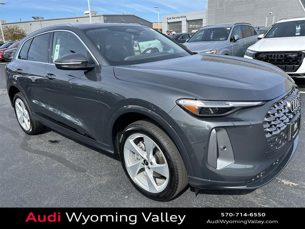 new 2025 Audi Q5 car, priced at $62,080