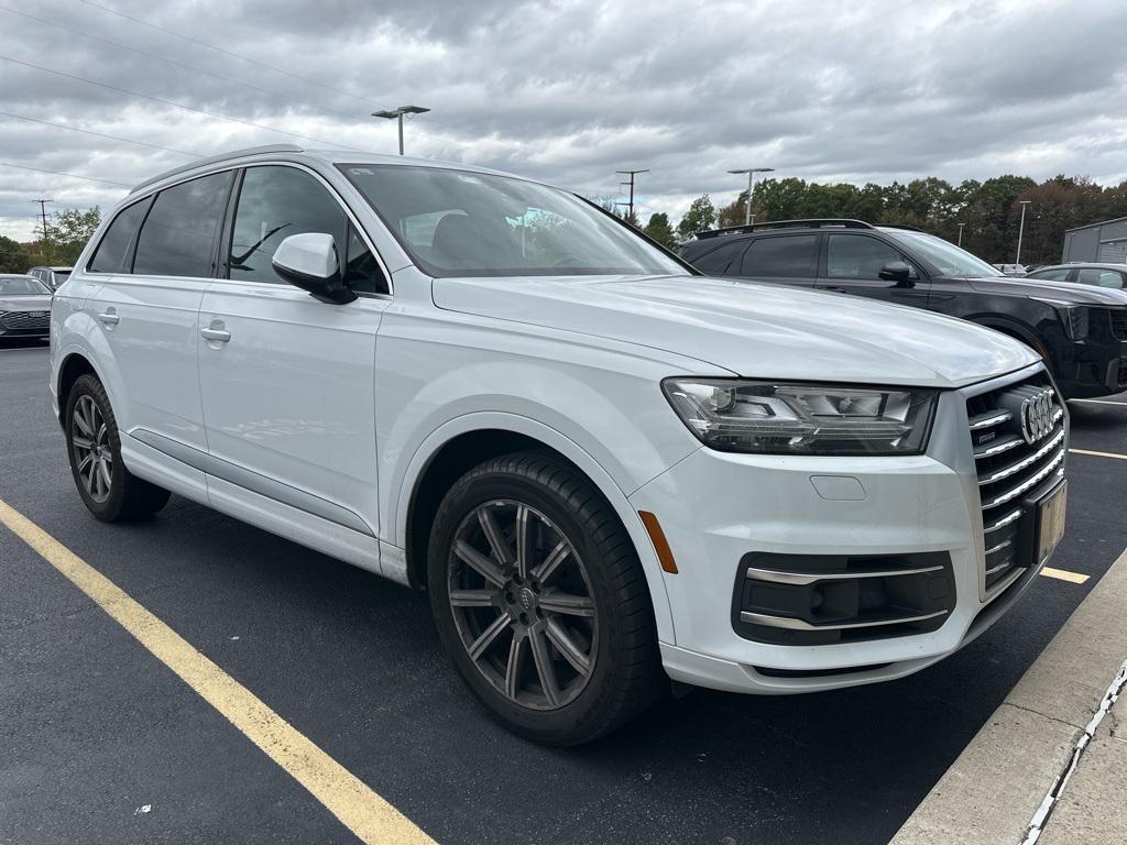 used 2018 Audi Q7 car, priced at $22,550