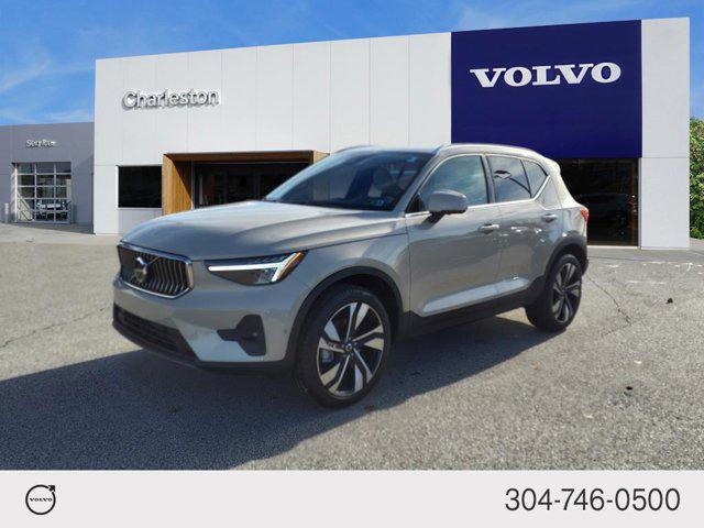 new 2025 Volvo XC40 car, priced at $50,025