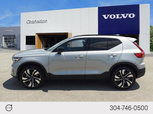 new 2025 Volvo XC40 car, priced at $50,825