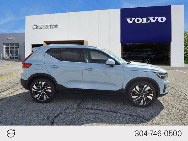 new 2025 Volvo XC40 car, priced at $52,000