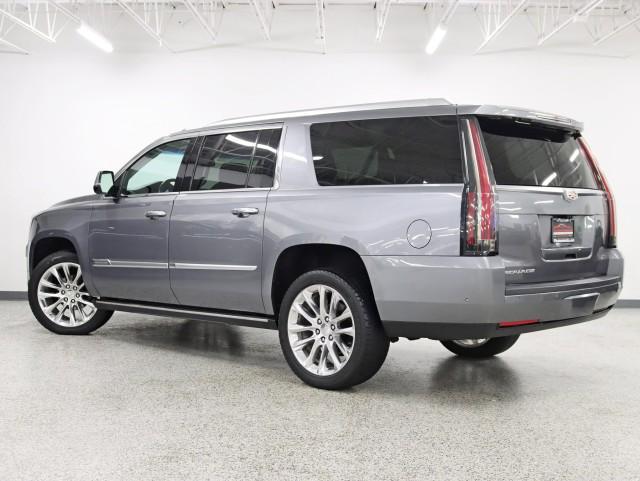 used 2019 Cadillac Escalade ESV car, priced at $35,991