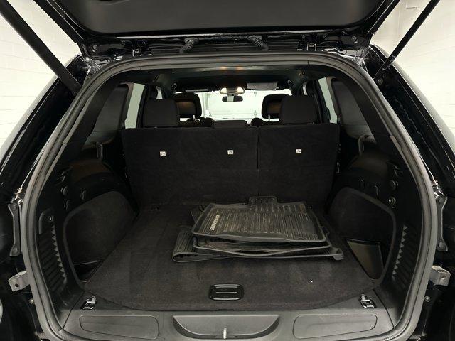 used 2021 Jeep Grand Cherokee car, priced at $22,400