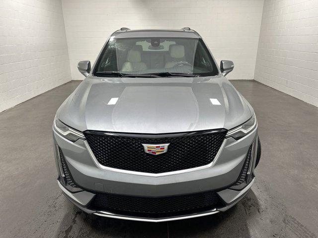 used 2024 Cadillac XT6 car, priced at $50,000