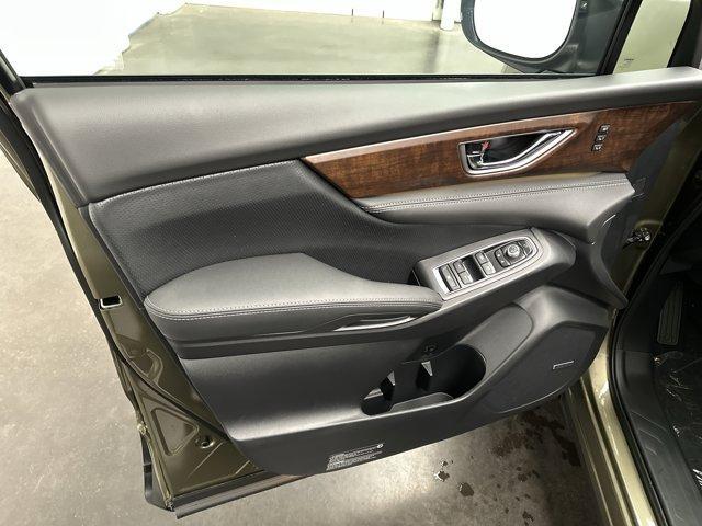 new 2025 Subaru Ascent car, priced at $49,196