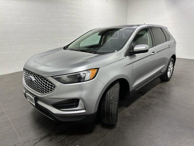 used 2024 Ford Edge car, priced at $31,800