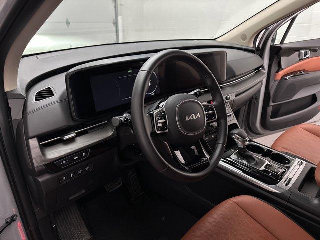used 2024 Kia Carnival car, priced at $41,300