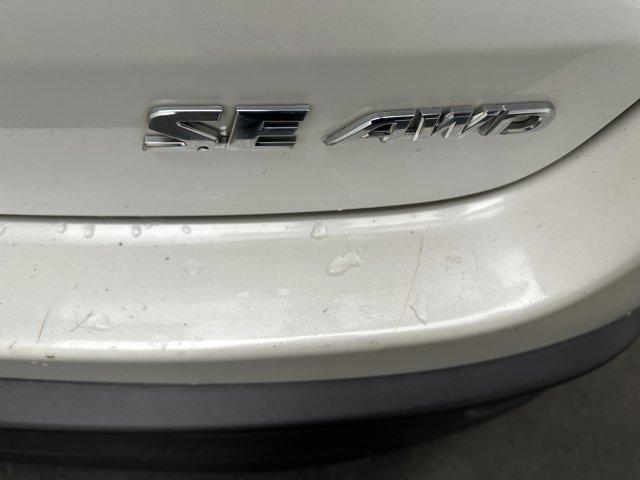 used 2018 Toyota Highlander car, priced at $17,600