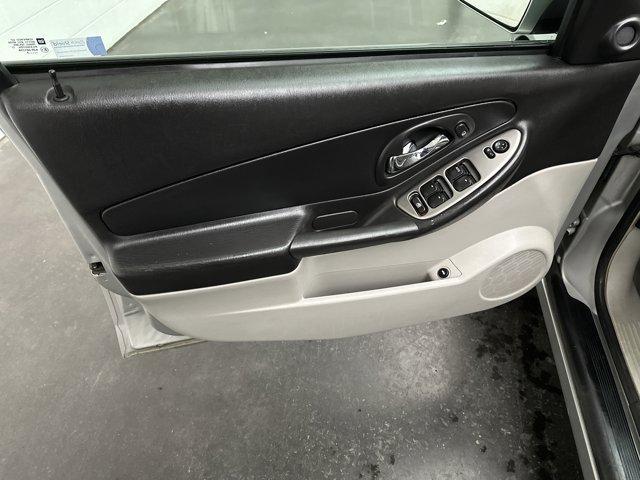 used 2006 Chevrolet Malibu car, priced at $8,000