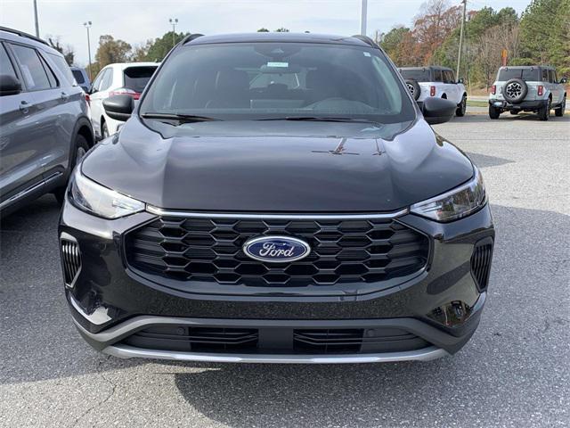 new 2025 Ford Escape car, priced at $30,450