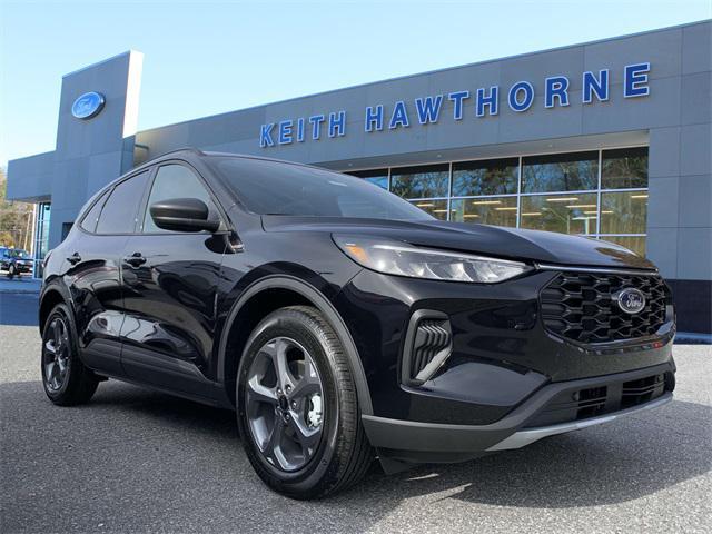 new 2025 Ford Escape car, priced at $30,450