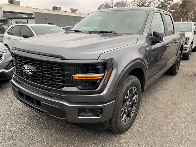 new 2024 Ford F-150 car, priced at $44,805