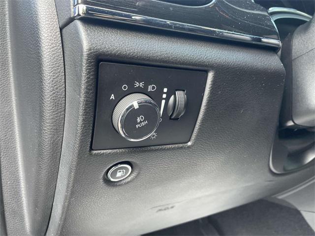 used 2021 Jeep Grand Cherokee car, priced at $27,423