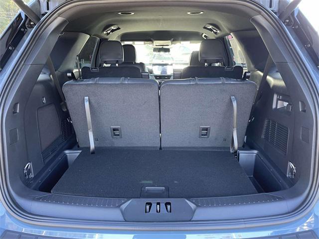new 2025 Ford Explorer car, priced at $44,524