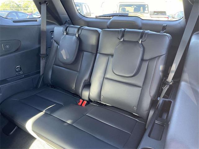 new 2025 Ford Explorer car, priced at $44,524