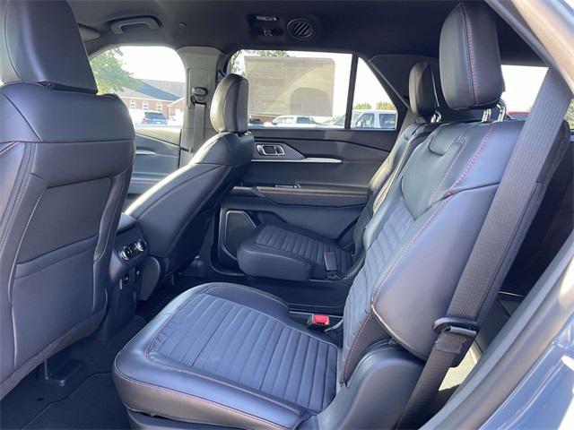 new 2025 Ford Explorer car, priced at $44,524