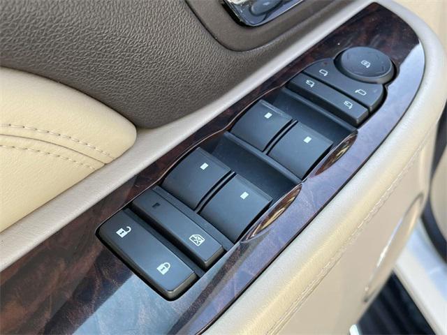 used 2007 GMC Yukon XL car, priced at $19,921