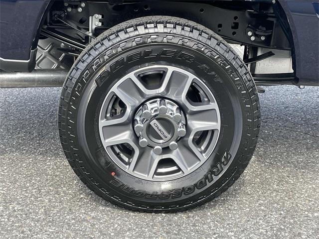 new 2025 Ford F-250 car, priced at $68,683