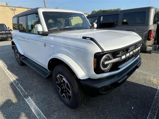 new 2025 Ford Bronco car, priced at $51,758