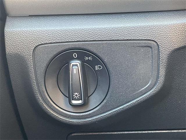 used 2018 Volkswagen Atlas car, priced at $19,213