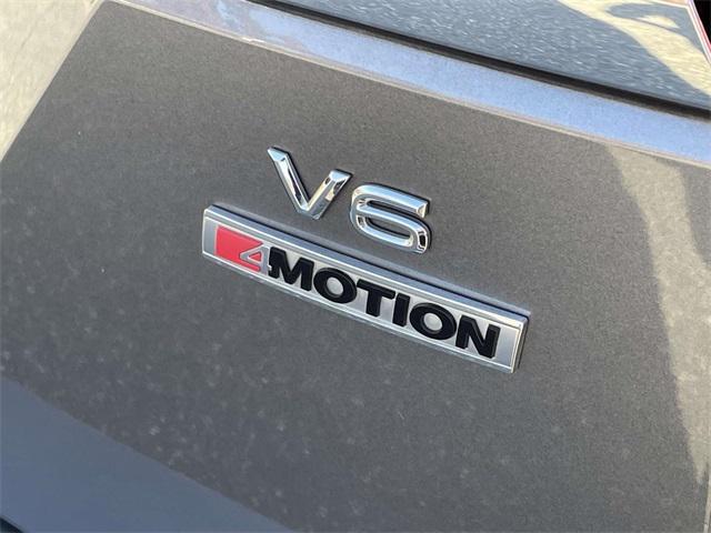 used 2018 Volkswagen Atlas car, priced at $19,213