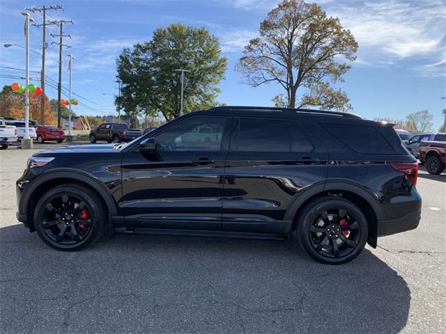 used 2022 Ford Explorer car, priced at $46,921