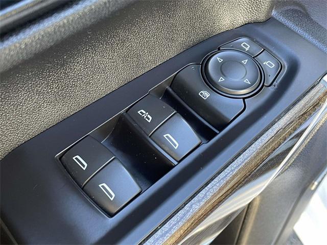 used 2021 Chevrolet Silverado 1500 car, priced at $35,821