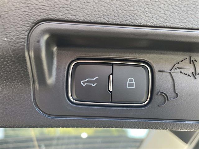 new 2025 Ford Explorer car, priced at $36,971