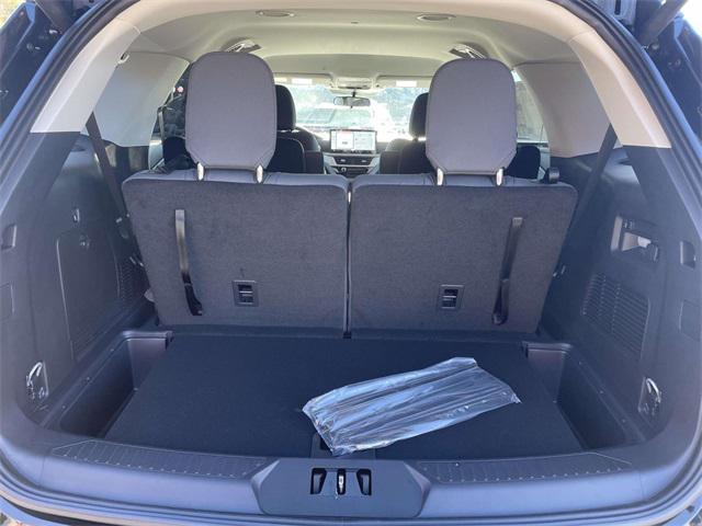 new 2025 Ford Explorer car, priced at $36,971
