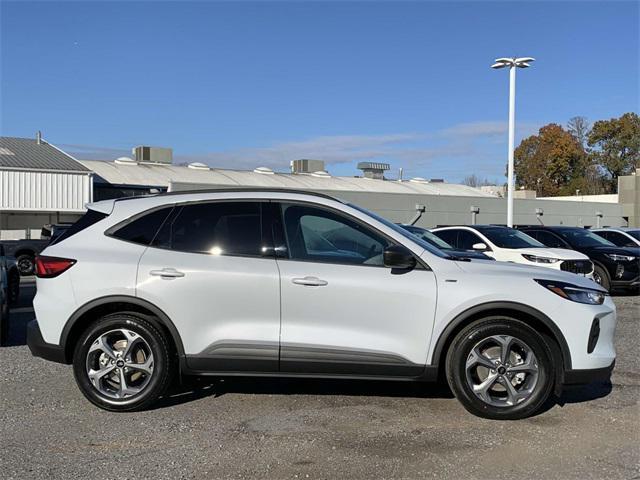 new 2025 Ford Escape car, priced at $27,791