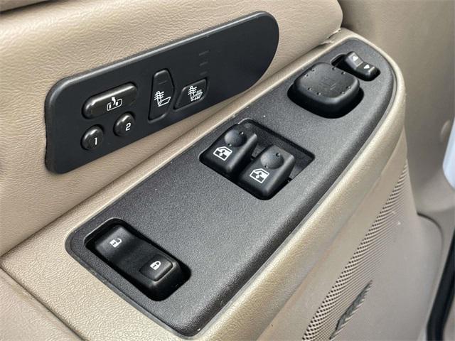 used 2004 GMC Sierra 2500 car, priced at $18,421