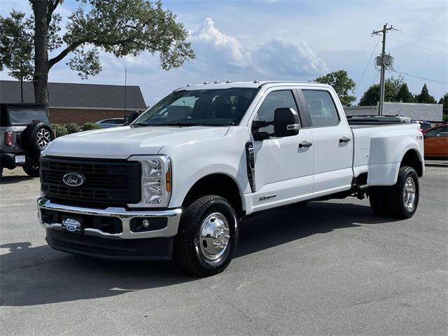 new 2025 Ford F-350 car, priced at $63,107