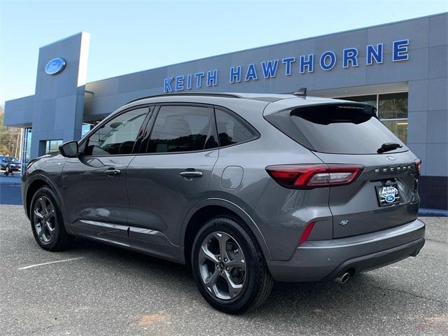 used 2024 Ford Escape car, priced at $25,600