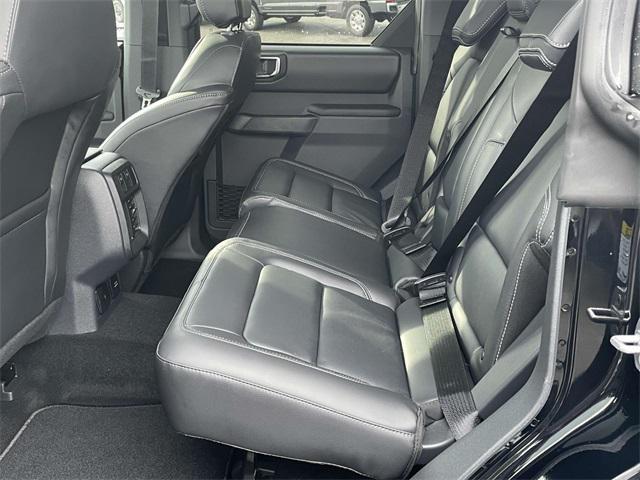 new 2025 Ford Bronco car, priced at $50,096