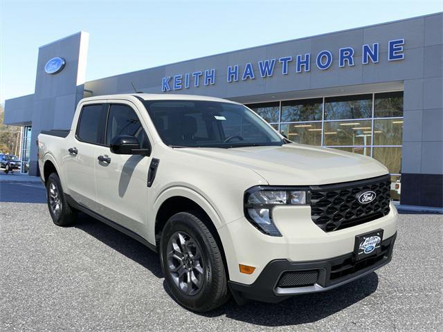 new 2025 Ford Maverick car, priced at $33,630