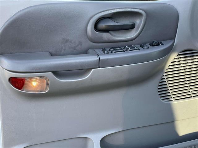 used 2002 Ford F-150 car, priced at $13,000