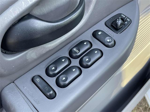 used 2002 Ford F-150 car, priced at $13,000