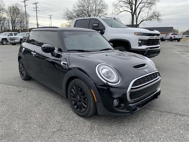 used 2020 MINI Hardtop car, priced at $20,523