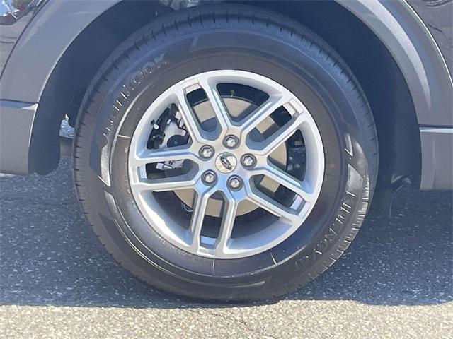 new 2025 Ford Explorer car, priced at $36,971