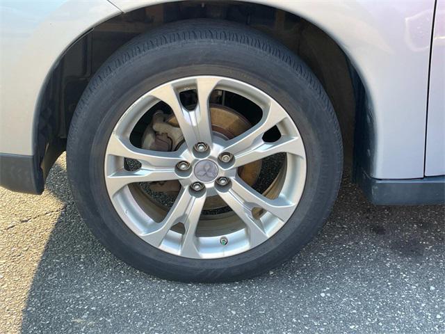 used 2014 Mitsubishi Outlander car, priced at $11,500