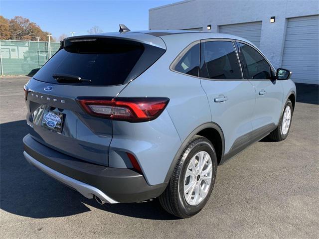 new 2025 Ford Escape car, priced at $28,095